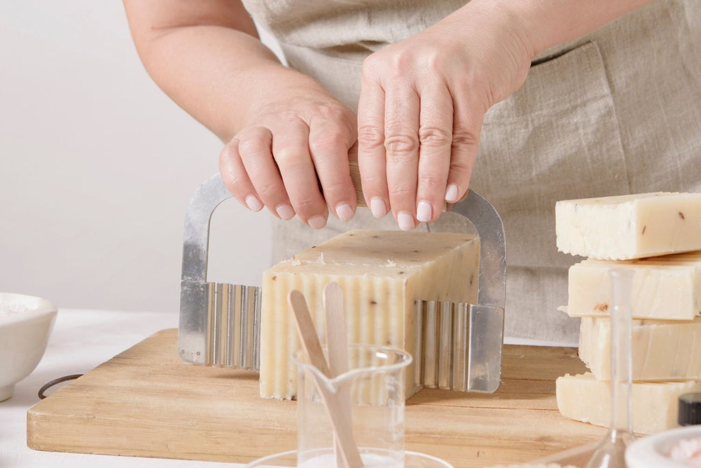 2x Natural Handmade Soap Bar, Pink Grapefruit Soap